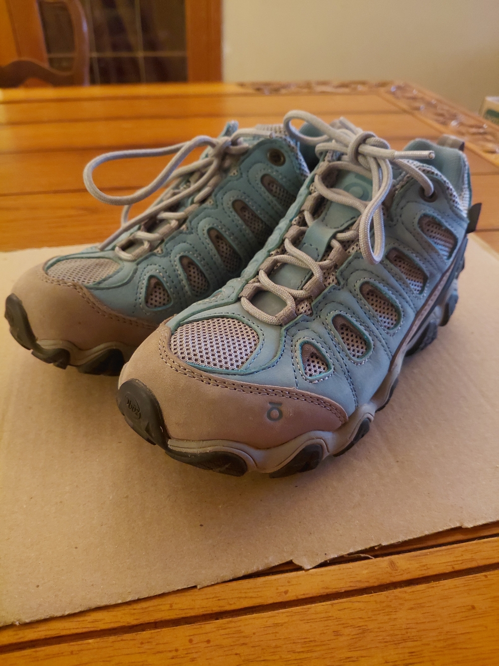 Oboz Hiking Shoes Womans Size 7